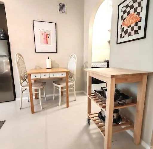 Valoisa Laepitalon Kaksio *